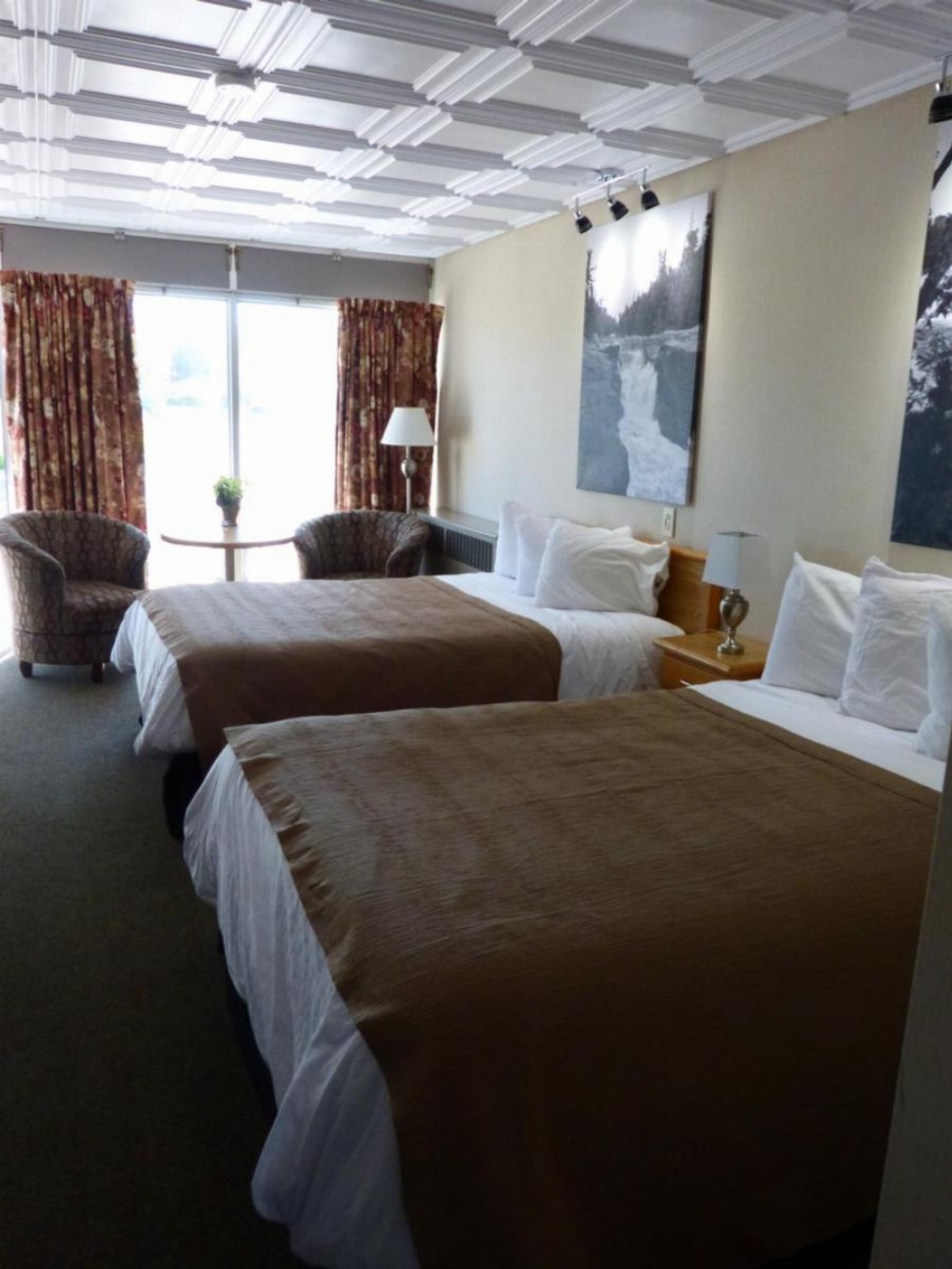 Catalina Motel Image 13