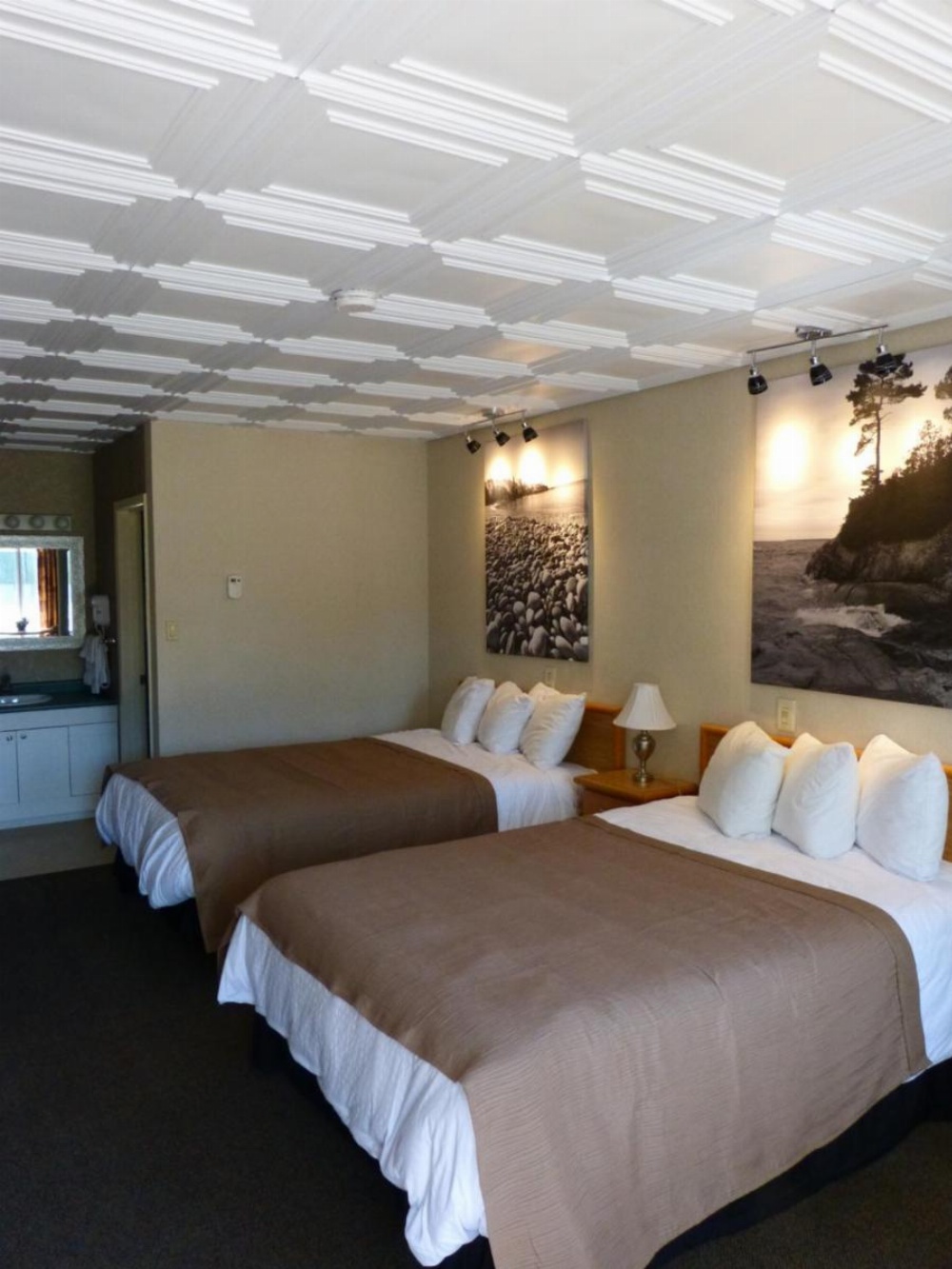 Catalina Motel Image 20