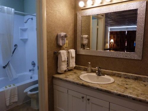 Catalina Motel image 35