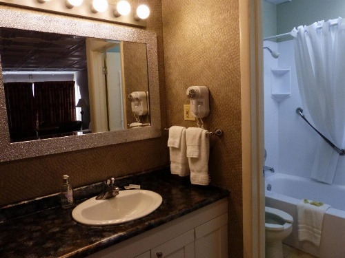 Catalina Motel image 38